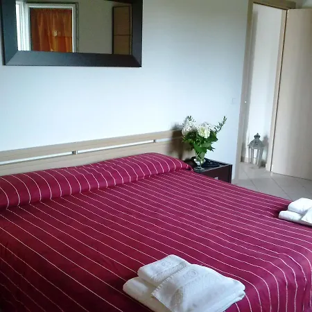 Residence Appartamenti Dogana Vecchia 3*