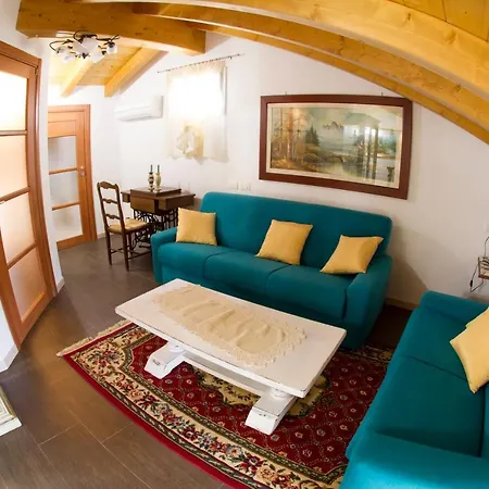 Residence Appartamenti Dogana Vecchia Aparthotel 3*